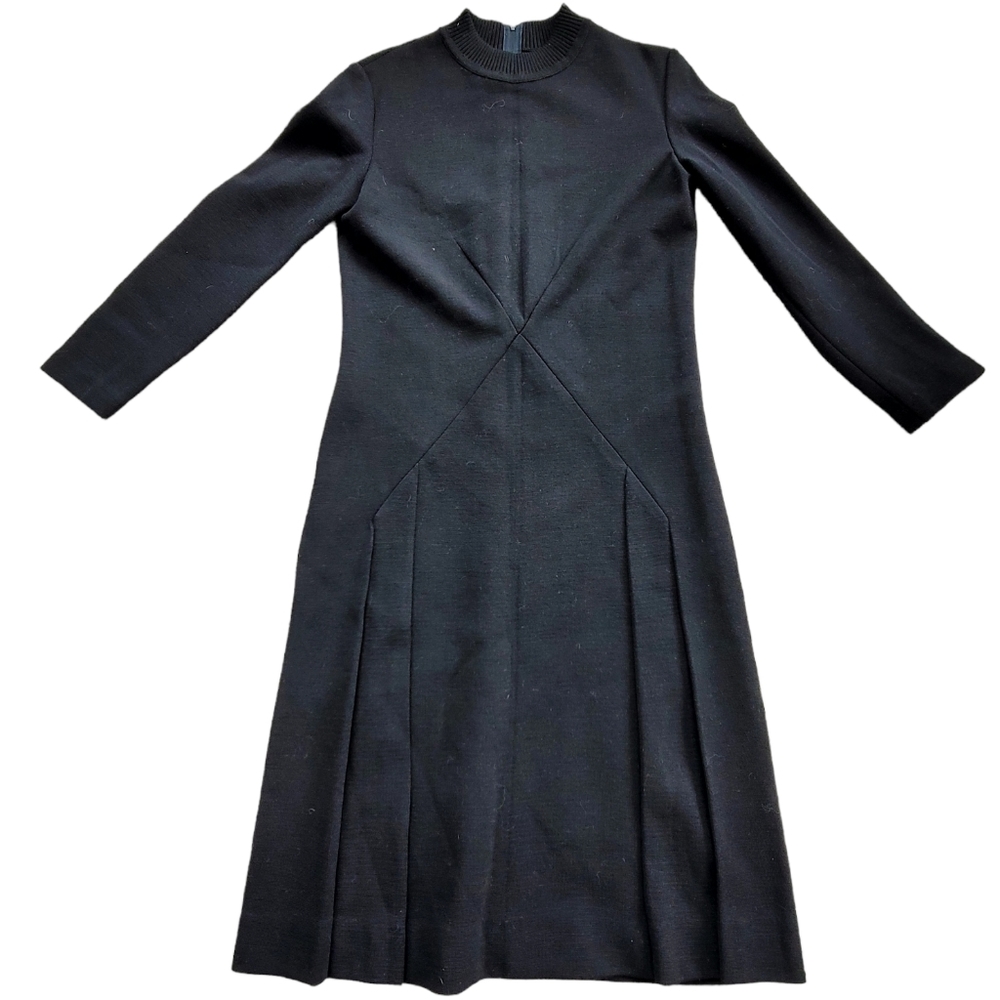 Carnaby 100% wool knit dress VINTAGE